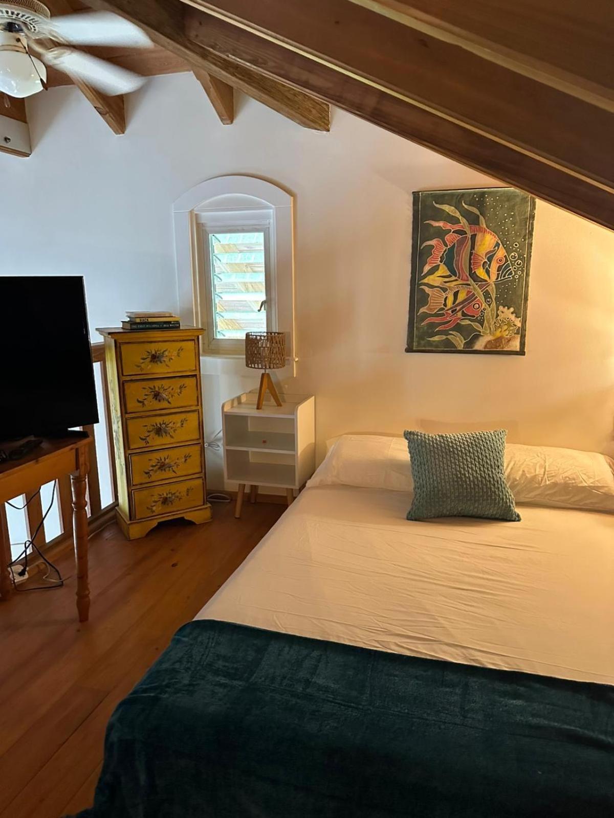 Blue Pearl Villa In St John Usvi Coral Bay Экстерьер фото